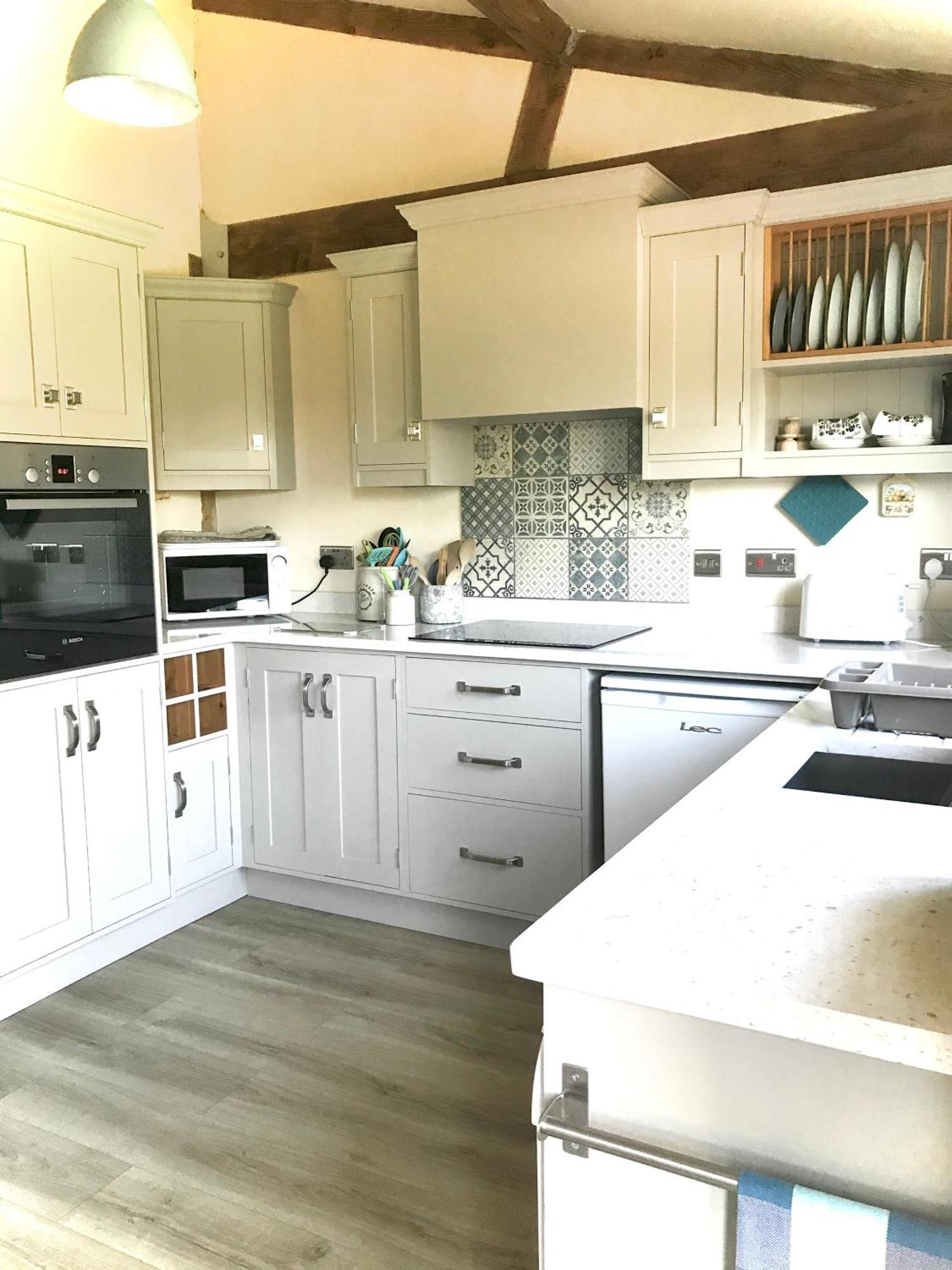 Leverets - Squirrel Lane * Ludlow