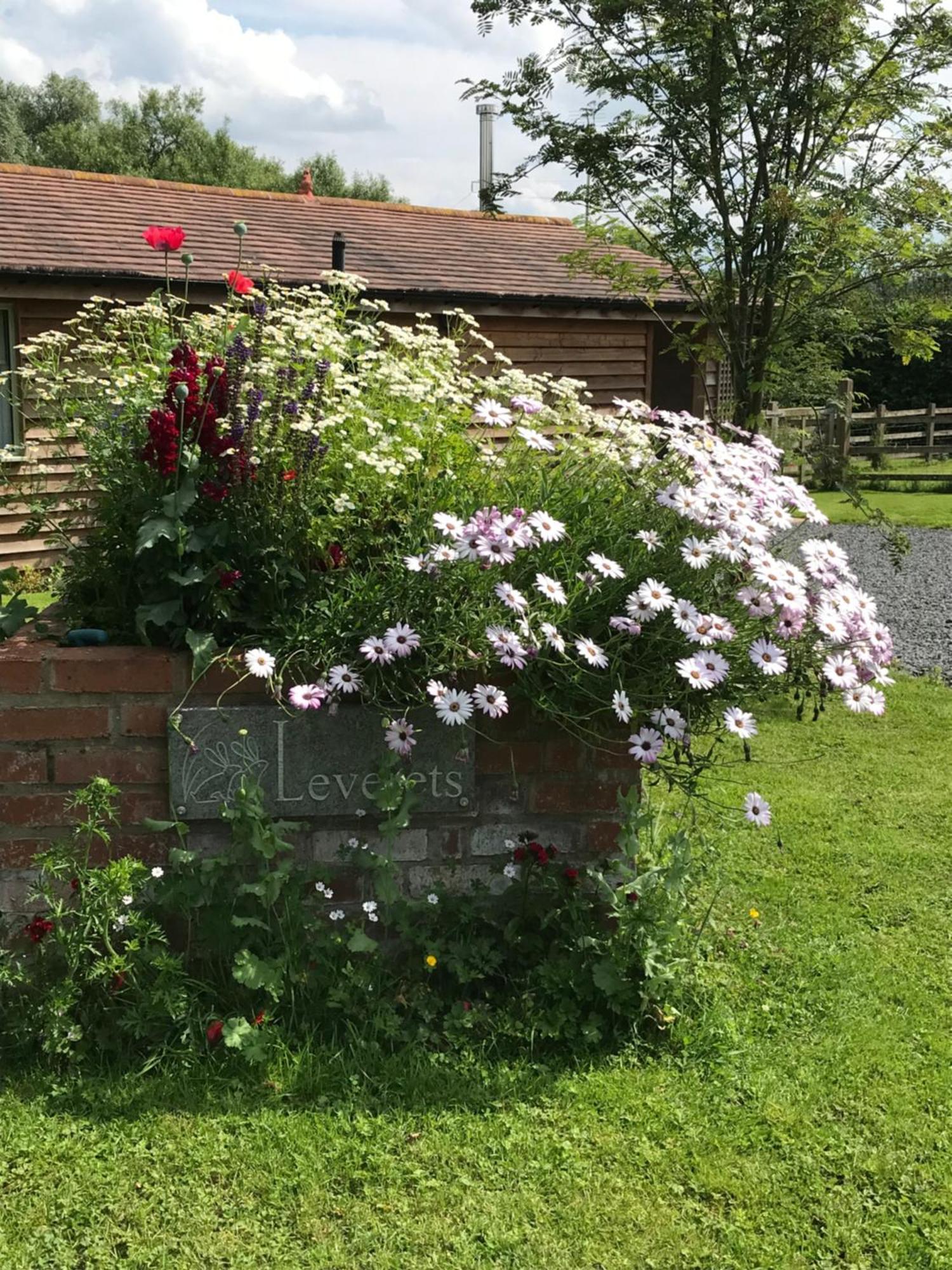 Holiday home Leverets - Squirrel Lane